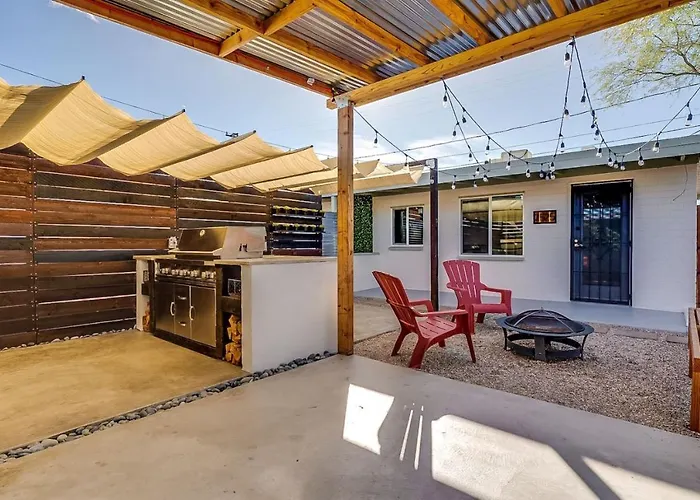 Chic Duplex U Of A Firepit 2of 2 Holiday home *